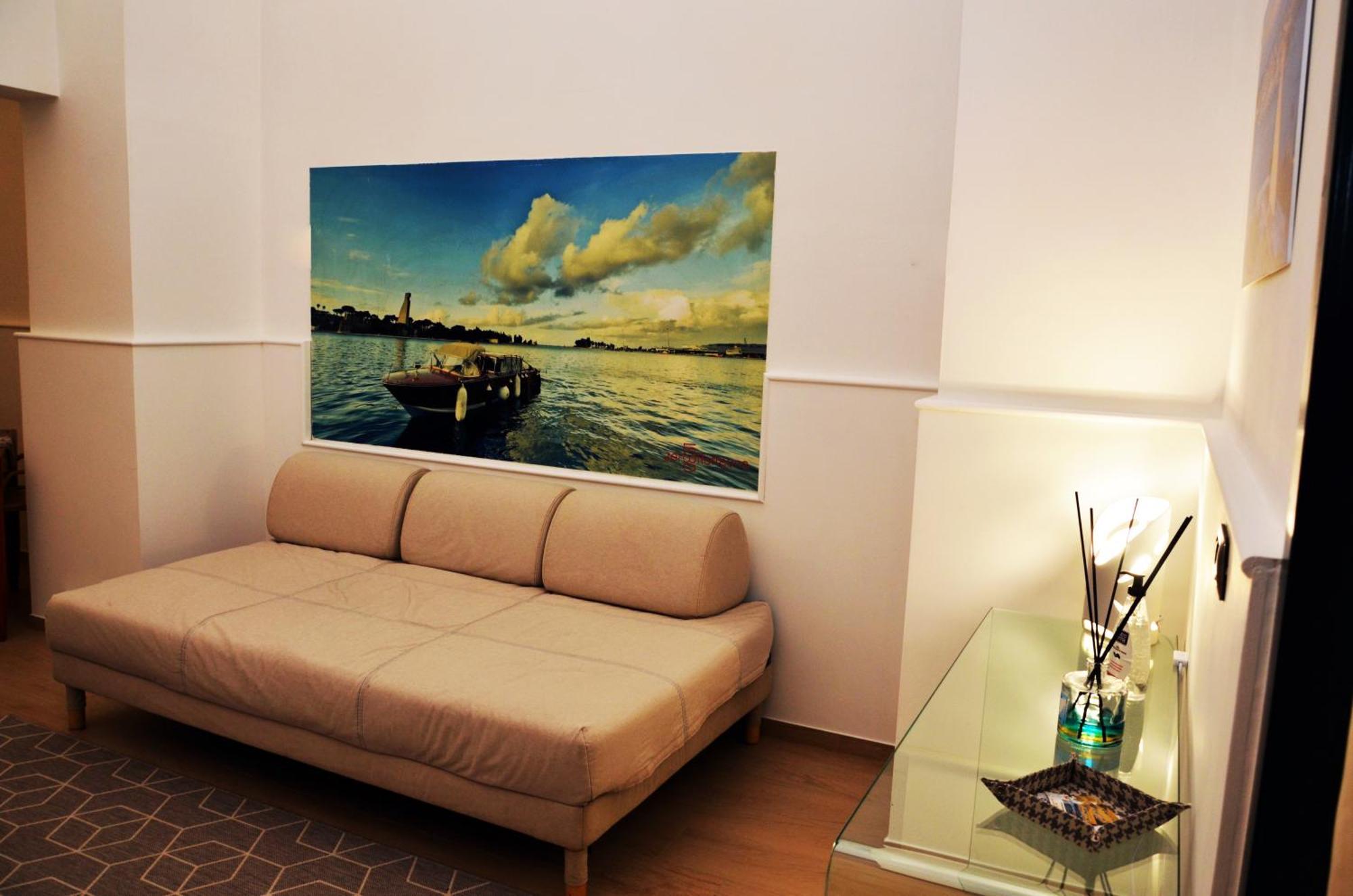 Conte Cavour Apartment *